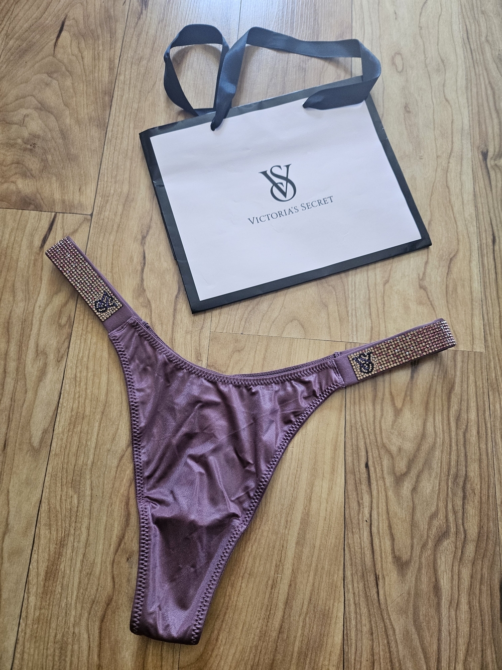 VS Mauve Rhinestone-Trim Thong